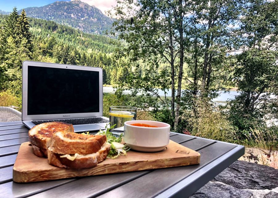 Hjemmekontor på hytte