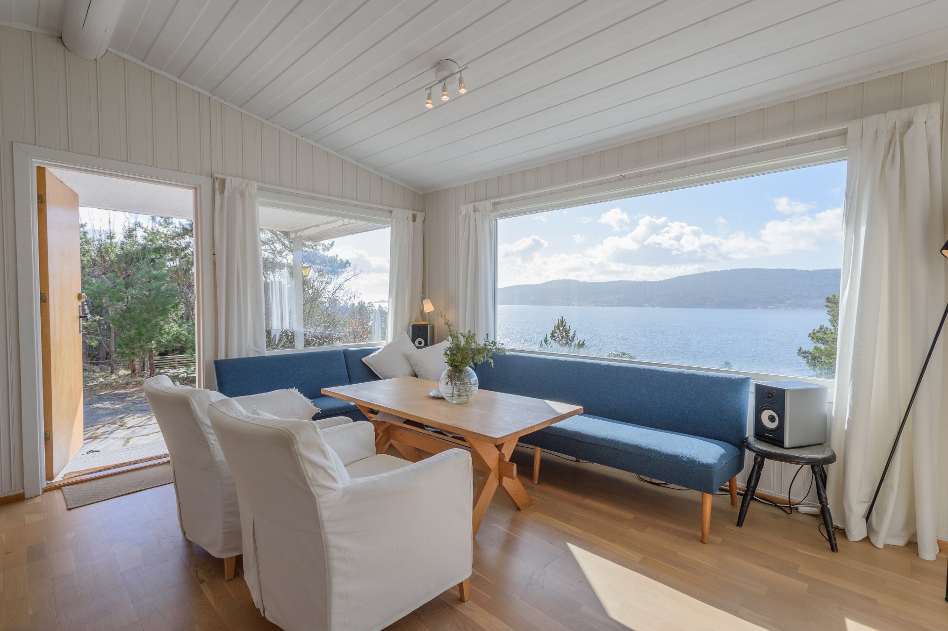 Pust Ut Hytte Ved Oslofjorden (24)