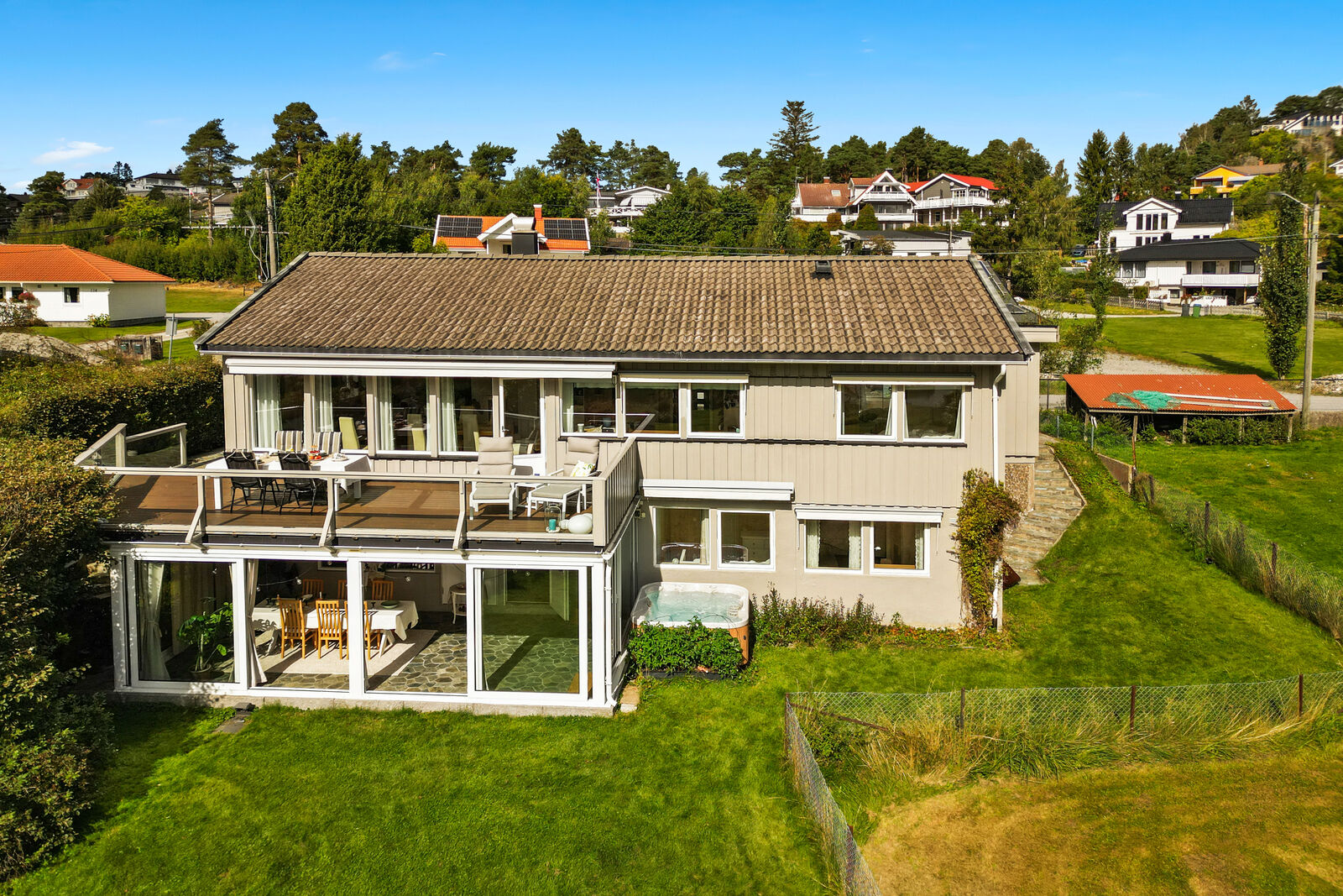 Isebakke Ved Fjorden Hytte I Halden (11)